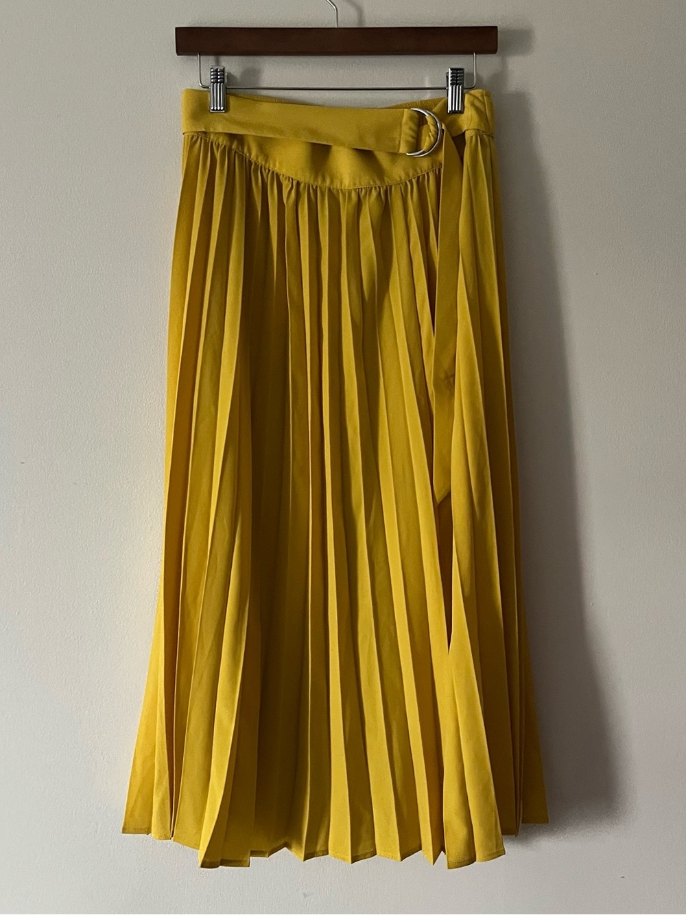 Yellow Accordion Pleat Midi Skirt With Belt and Slit ASO Abbott Elementary Med